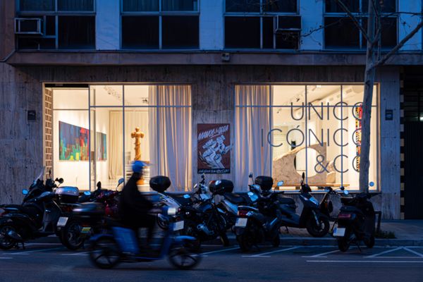 Único Gallery
